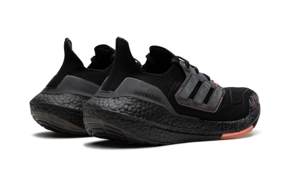 ULTRABOOST 22 WMNS "Black Beam Pink" GX5927