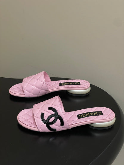 CC 2026 Pearl Flat Sandals Lambskin  Double C Logo