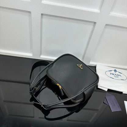 Prada 2026 Darling Soft Handbag 25cm Calfskin