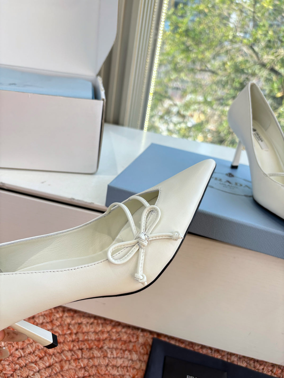 Prada G887 26s Slingback White Cowhide 604195