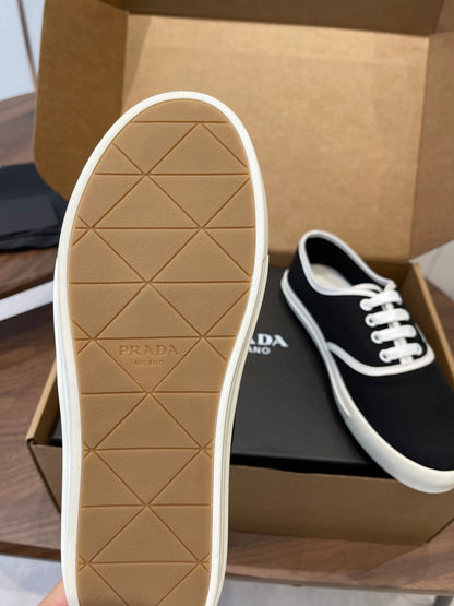 Prada 26ss Casual Shoes Black White Canvas 624430