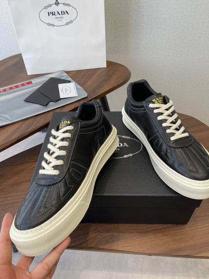 Prada 26s Sneaker Black Stitched Pattern Leather 727639