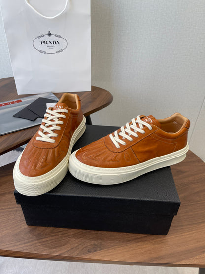 Prada 26s Sneaker Brown Stitched Pattern Leather 727640