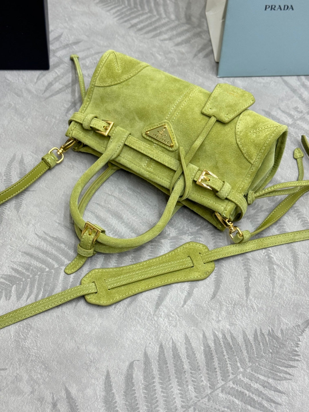 Pra Bonnie Bag 24cm Green Suede Leather 293818