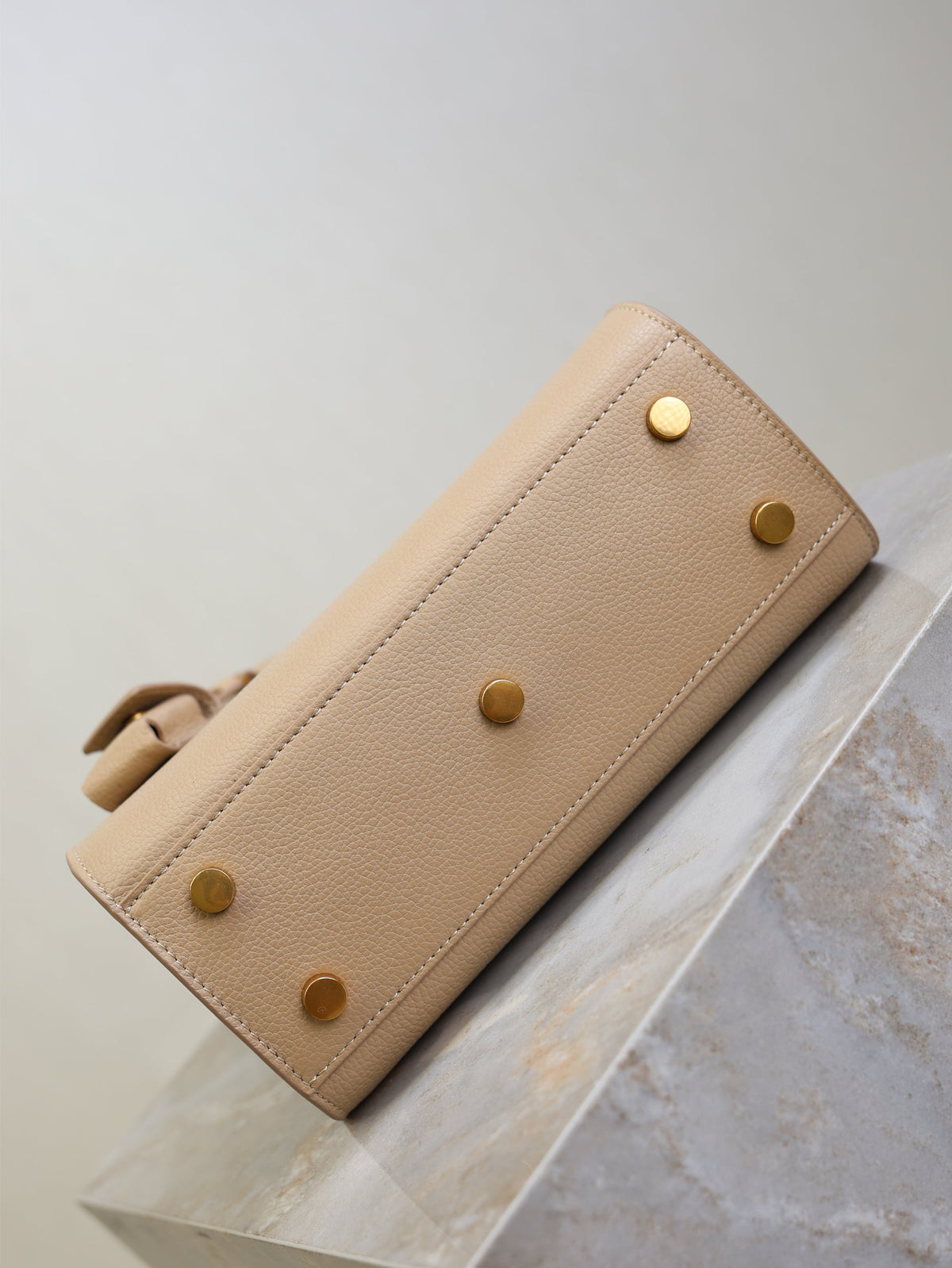 YSL Sac De Jour Nano 22cm Beige Grain Cowhide GHW