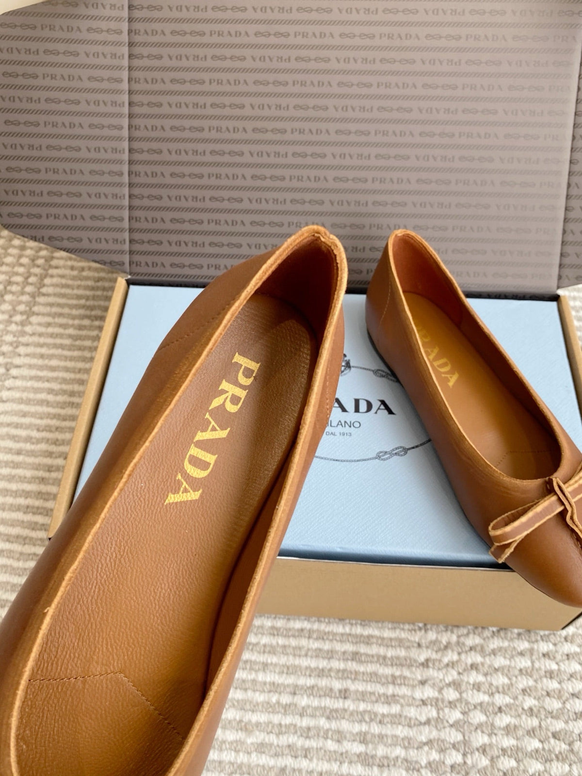Prada 26s Antiqued Ballerinas Brown Lambskin 859007