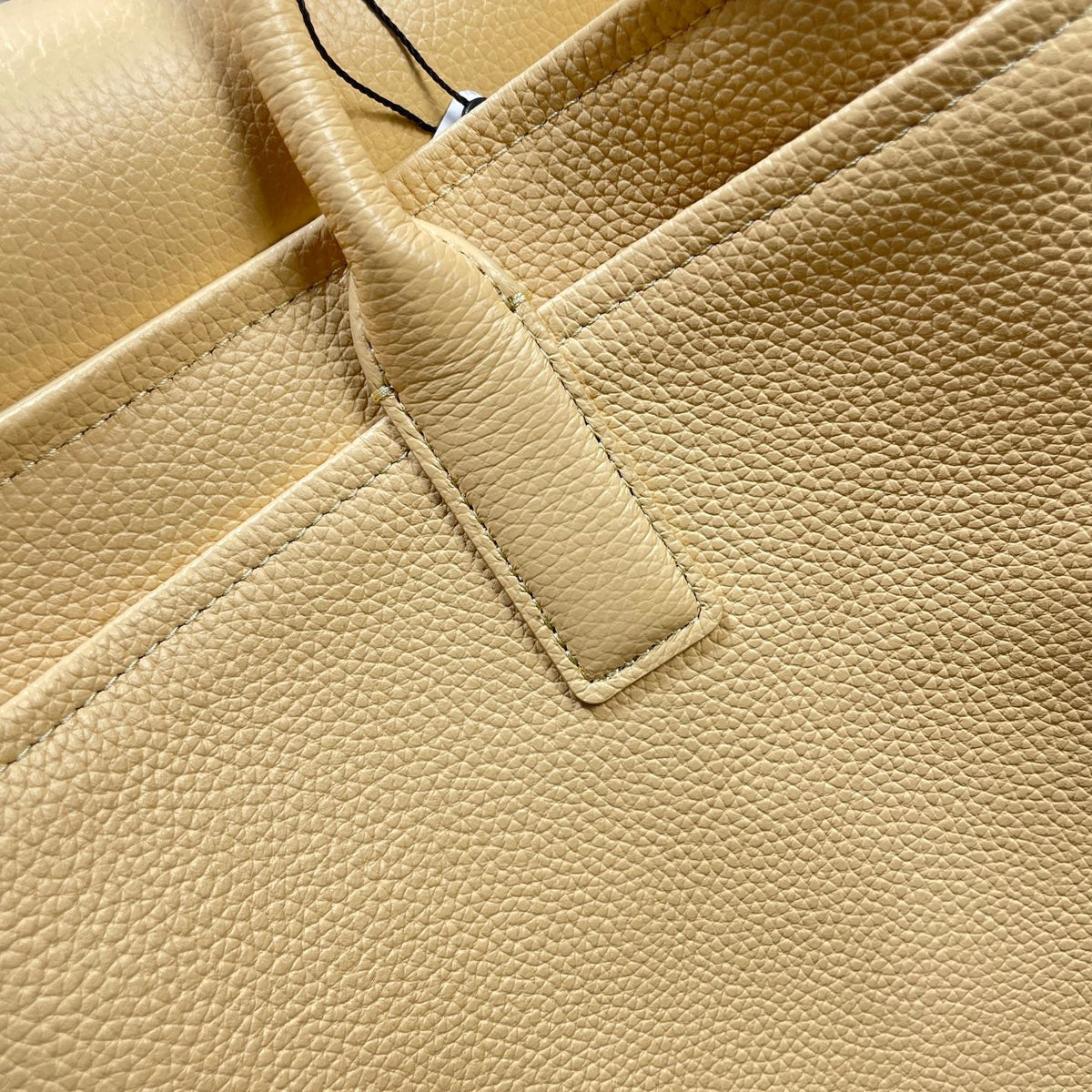 Chanel 2026 Shopping Bag 43cm Yellow Grained Calfskin 286312