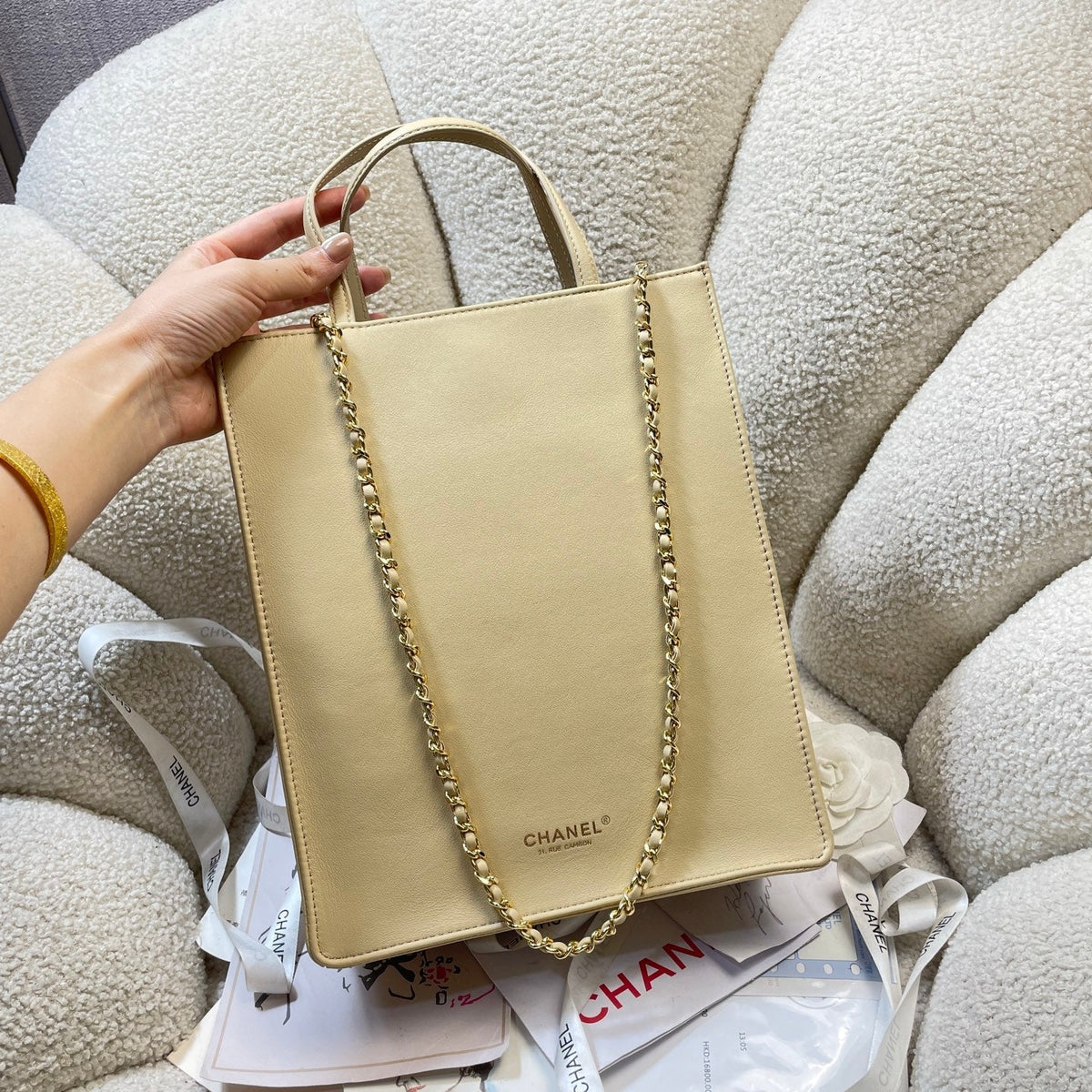 Chanel 2026 Shooping Bag 28.5cm Calfskin With Gold Metal 378587
