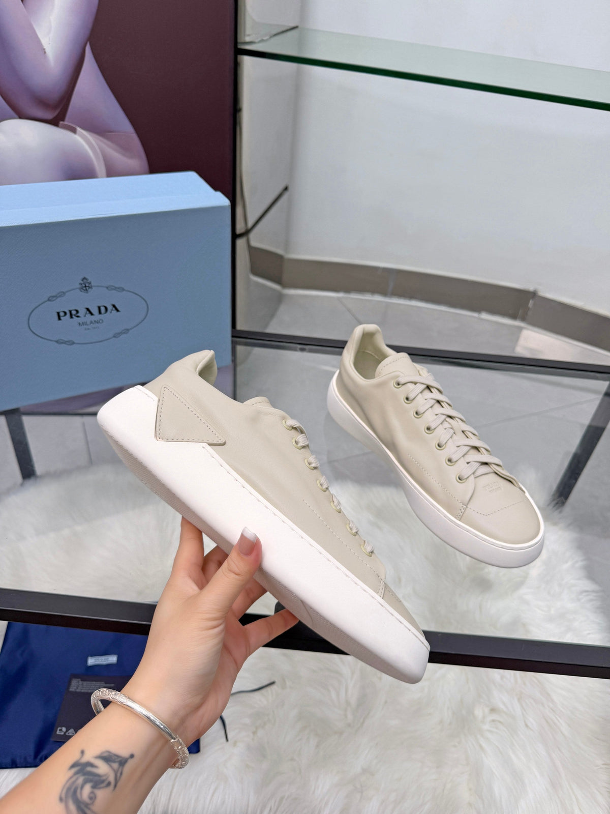 Prada 26s Court Sneakers Cream Leather 838037