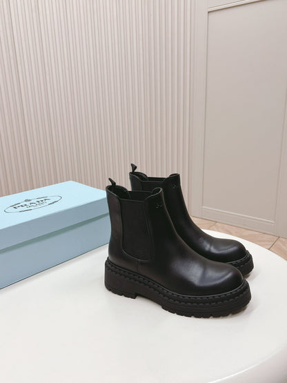 PRA MONOLITH BRUSHED BOOTIES BLACK CALFSKIN