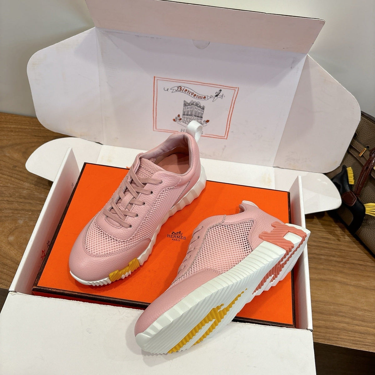 HM 26ss Sneakers Pink Leather 638568