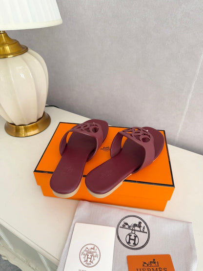 HM 26ss Pig-Nose Slipper Burgundy Leather 605909