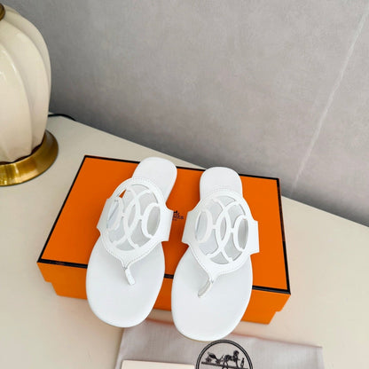 HM 26ss Pig-Nose Slipper White Leather 605912