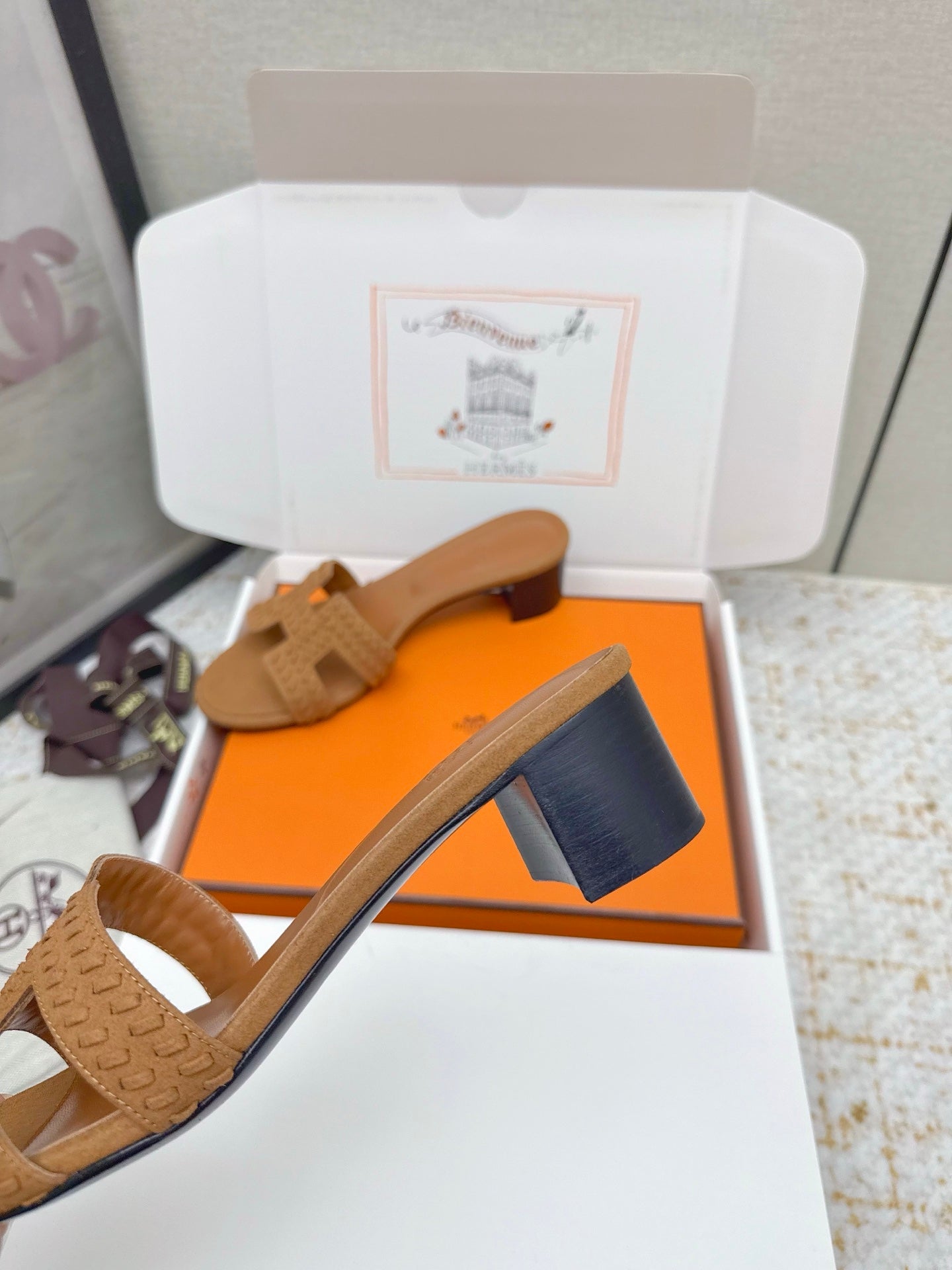 HM 26ss Oran Sandals 50 Brown Suede Sheepskin 625143