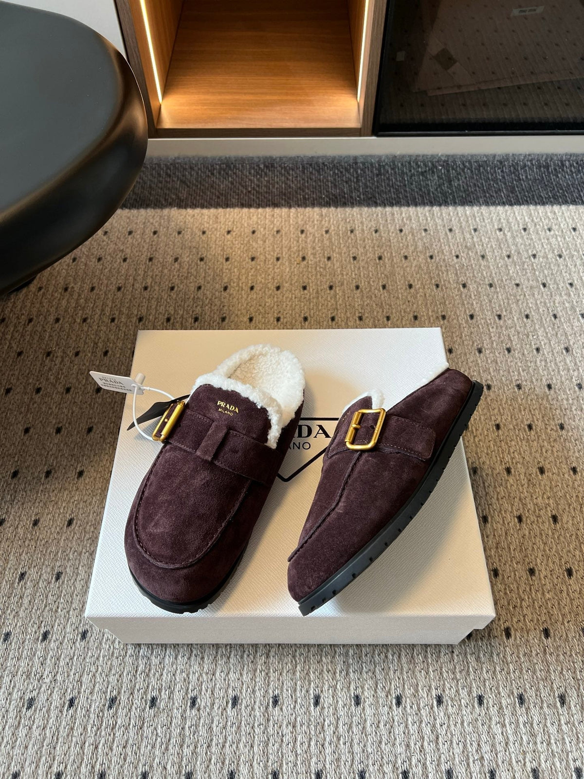 Prada 26s Clogs Dark Brown Suede Shearling 971693