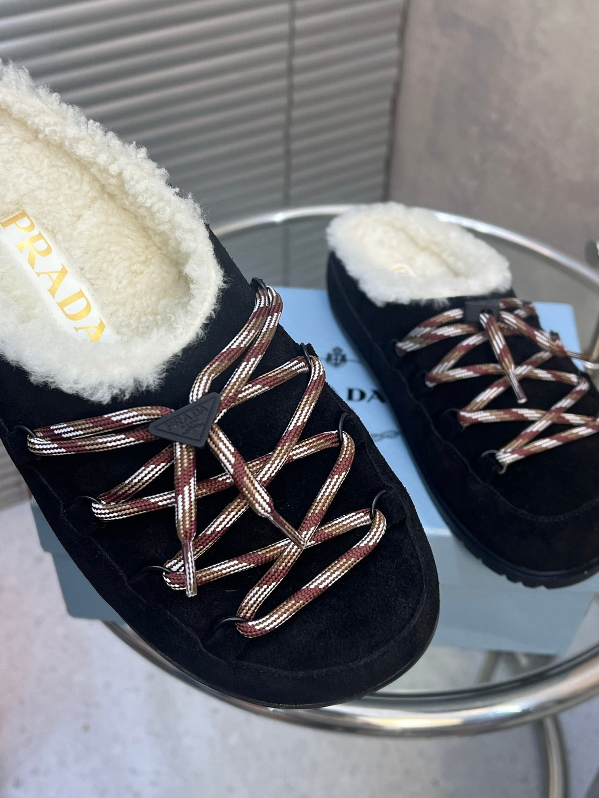 Prada 26s Mules Lace-up Black Suede Shearing 952897