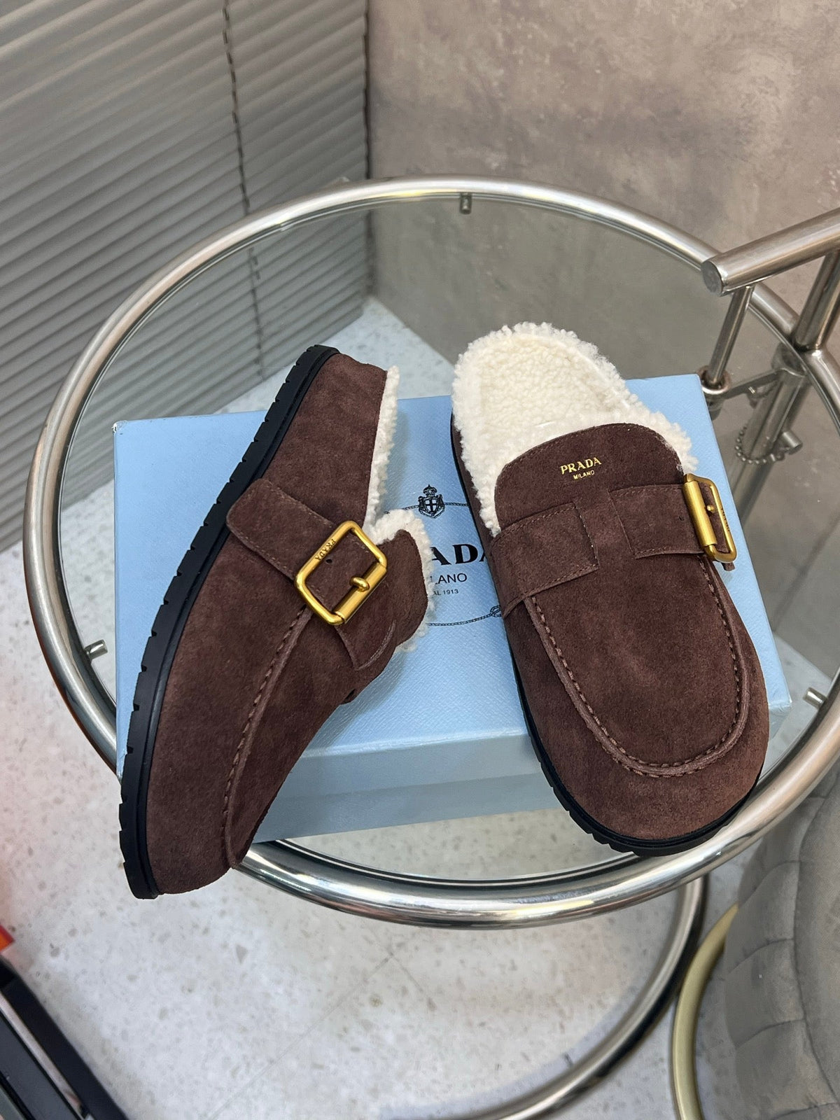 Prada 26s Mules Coffee Suede Shearing 952901