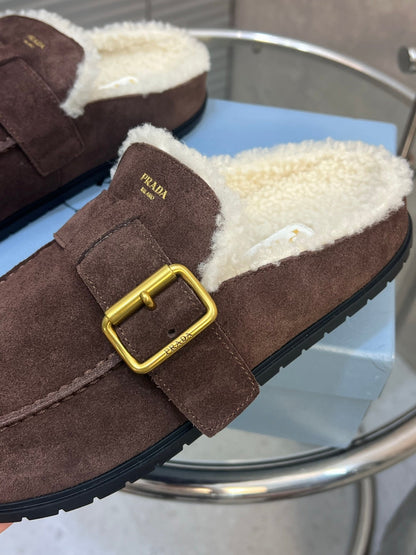 Prada 26s Mules Coffee Suede Shearing 952901