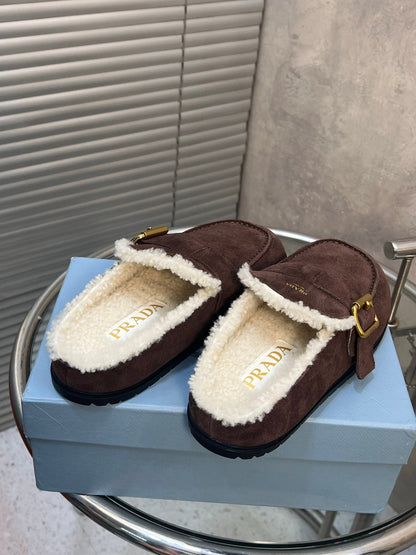 Prada 26s Mules Coffee Suede Shearing 952901