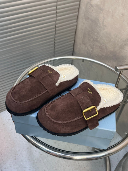 Prada 26s Mules Coffee Suede Shearing 952901