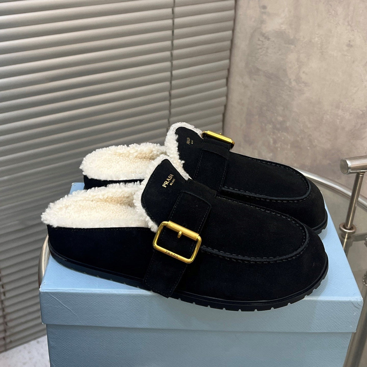 Prada 26s Mules Black Suede Shearing 952903