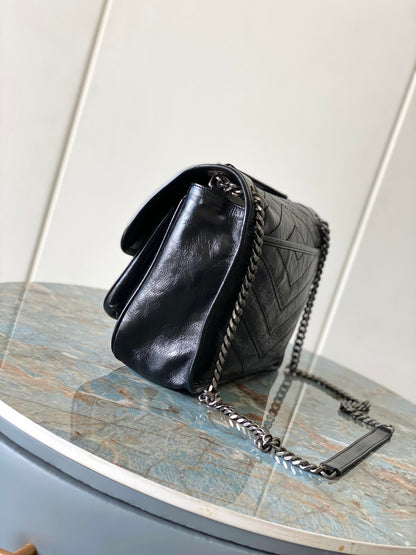Niki Baby Shoulder Bag 28cm Full Black Glossy Leather 286052