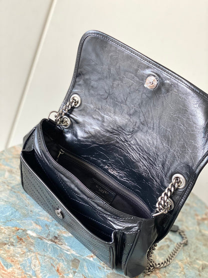 Niki Baby Shoulder Bag 28cm Full Black Glossy Leather 286052