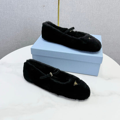 Prada 26s Ballerina Flats Strap With Buckle Black Fur 973283