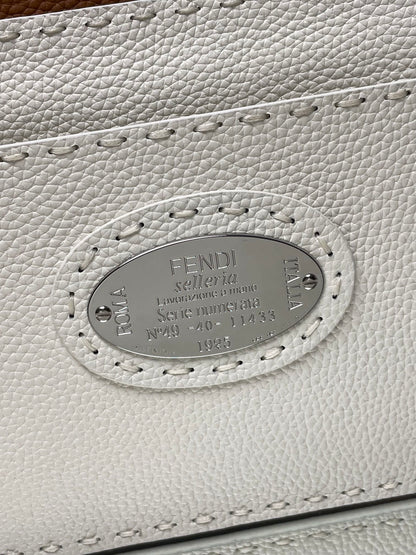 PEEKABOO MEDIUM 33 BROWN CALFSKIN SILVER HARDWARE