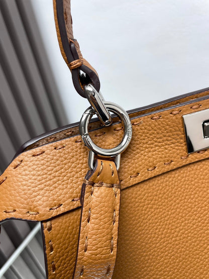 PEEKABOO MEDIUM 33 BROWN CALFSKIN SILVER HARDWARE