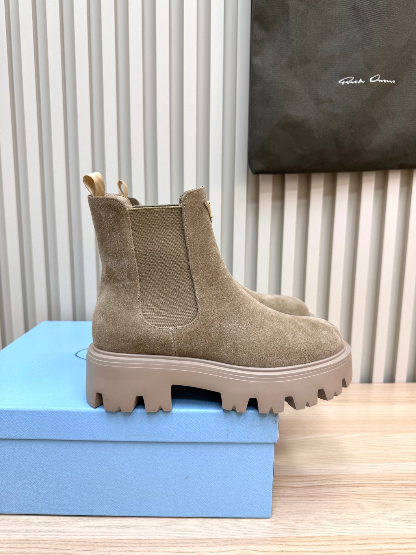 PRA ankle boots light taupe beige suede 443664