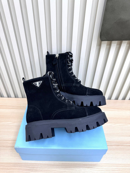 PRA Martin boots black suede 443667