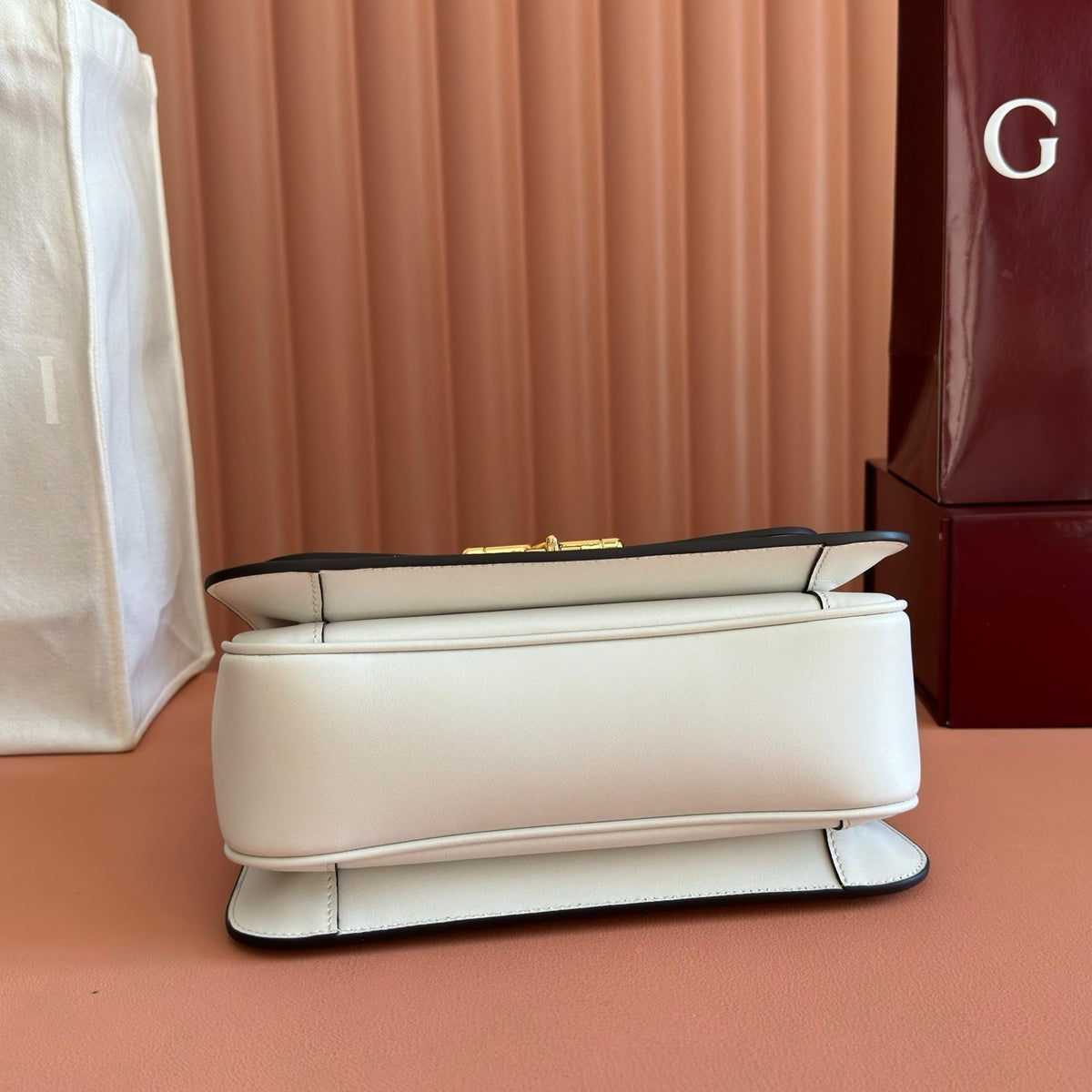 Gucci 2026 Siena Bag 25.5cm White Gold Leather 277153