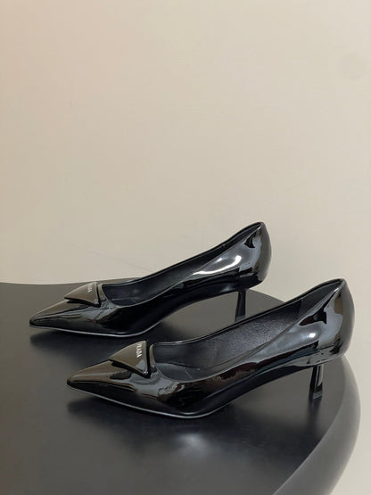 PRA 26SS Pointed Toe Heels Black Patent Leather 593837