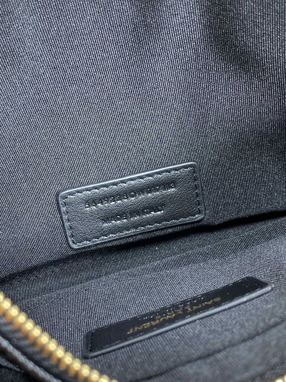 YSL Gold Hardware Logo Zipper Clutch 23cm Black Caviar Cowhide