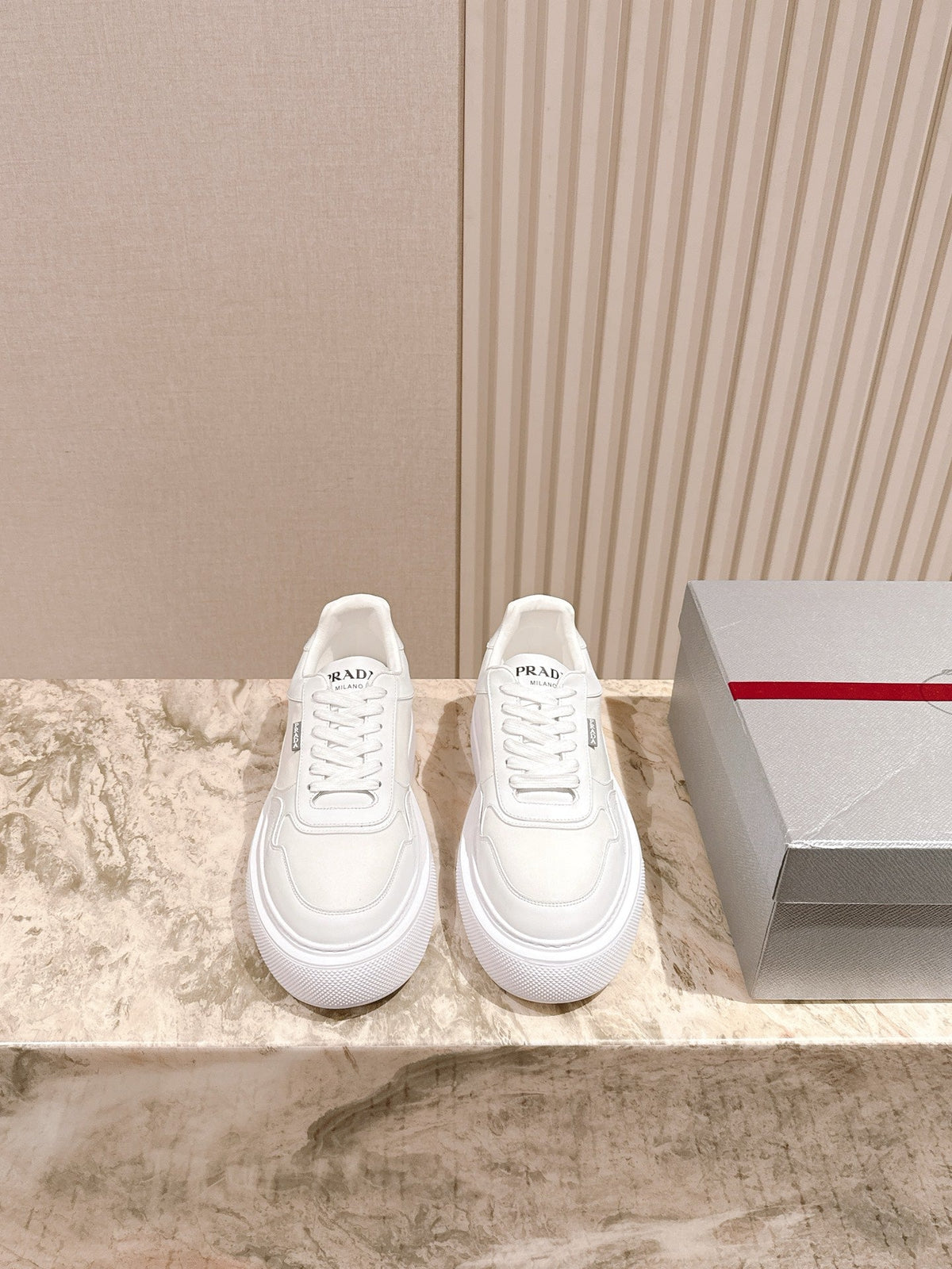 PRA 25s Low-Top Sneakers White Leather & Fabric 449696
