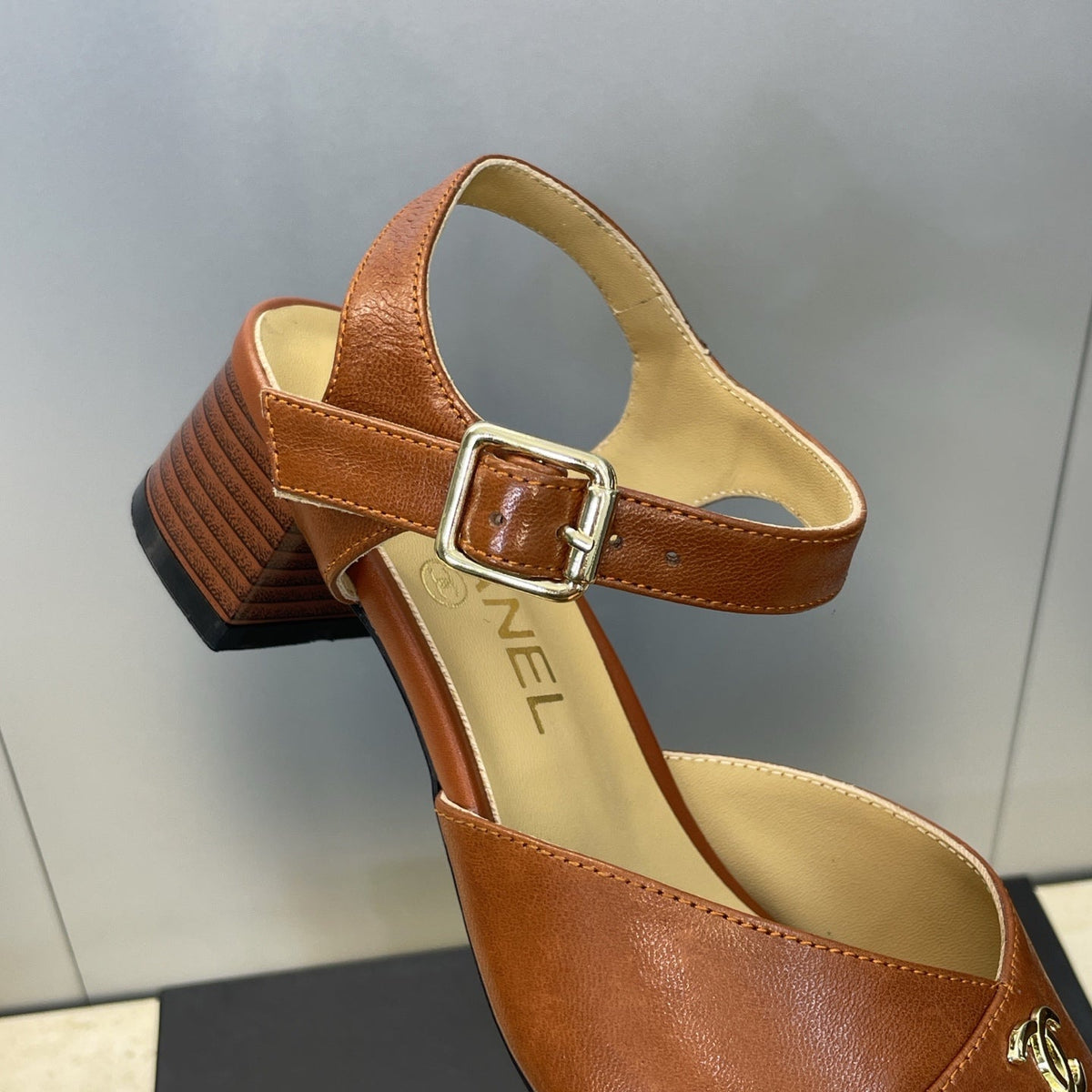 CC 26 Heeled Sandal 45mm Brown  Beige Sheepskin 607474