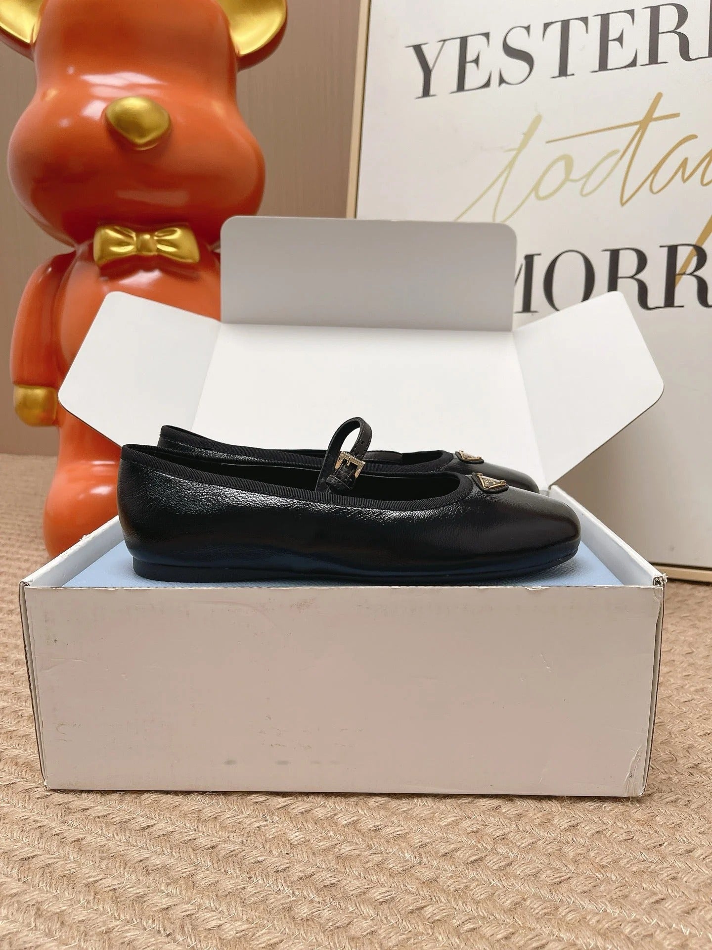 Prada 2026 Ballet Flat Black Glossy Leather 854605