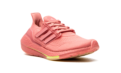 ULTRABOOST 21 WMNS "Hazy Rose" FY0426