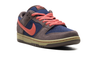 SB Dunk Low Pro "Baroque Brown Adobe" HQ1625 200