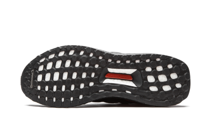 Ultraboost "Core Black / Red Suede" FW4899