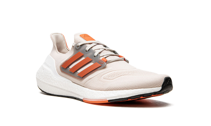 Ultraboost 22 "Impact Orange" GX6643