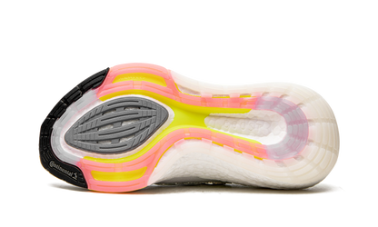 ULTRABOOST 21 WMNS "Solar Yellow" FY0401
