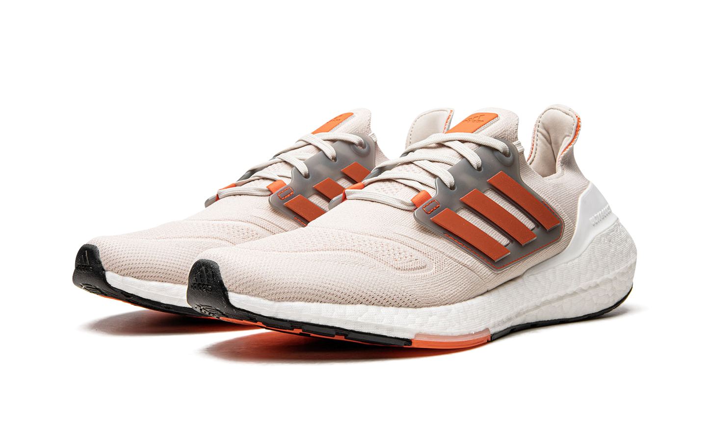 Ultraboost 22 "Impact Orange" GX6643