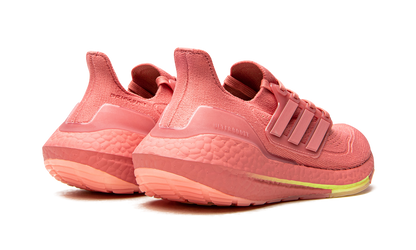 ULTRABOOST 21 WMNS "Hazy Rose" FY0426