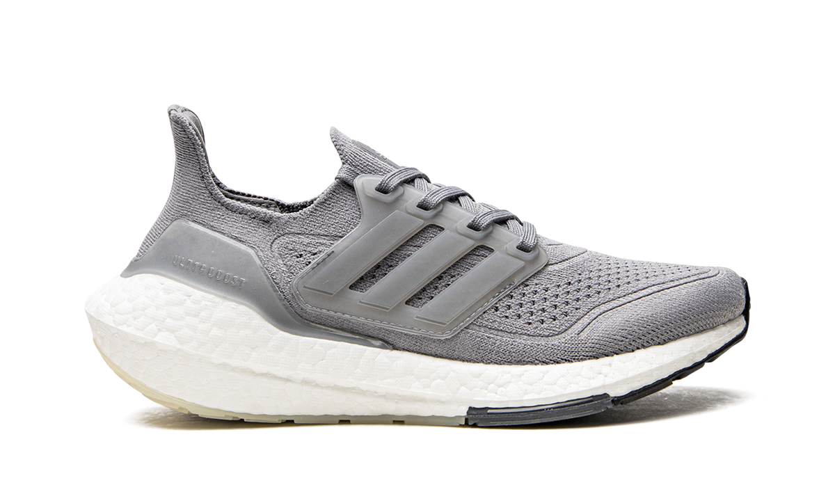 ULTRABOOST 21 WMNS "Grey" FY0404