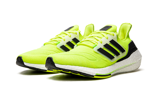 Ultraboost 22 "Solar Yellow" GX6639