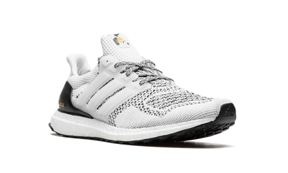 Ultraboost 1.0 DNA "White Oreo" GZ0449