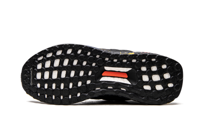 Ultraboost DNA "Disney" FV6050