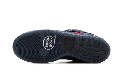 SB Dunk Low "Nardwuar" II1493 600